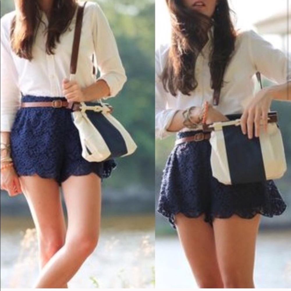 FREE PEOPLE high waist lace shorts medium size - Picture 5 of 8